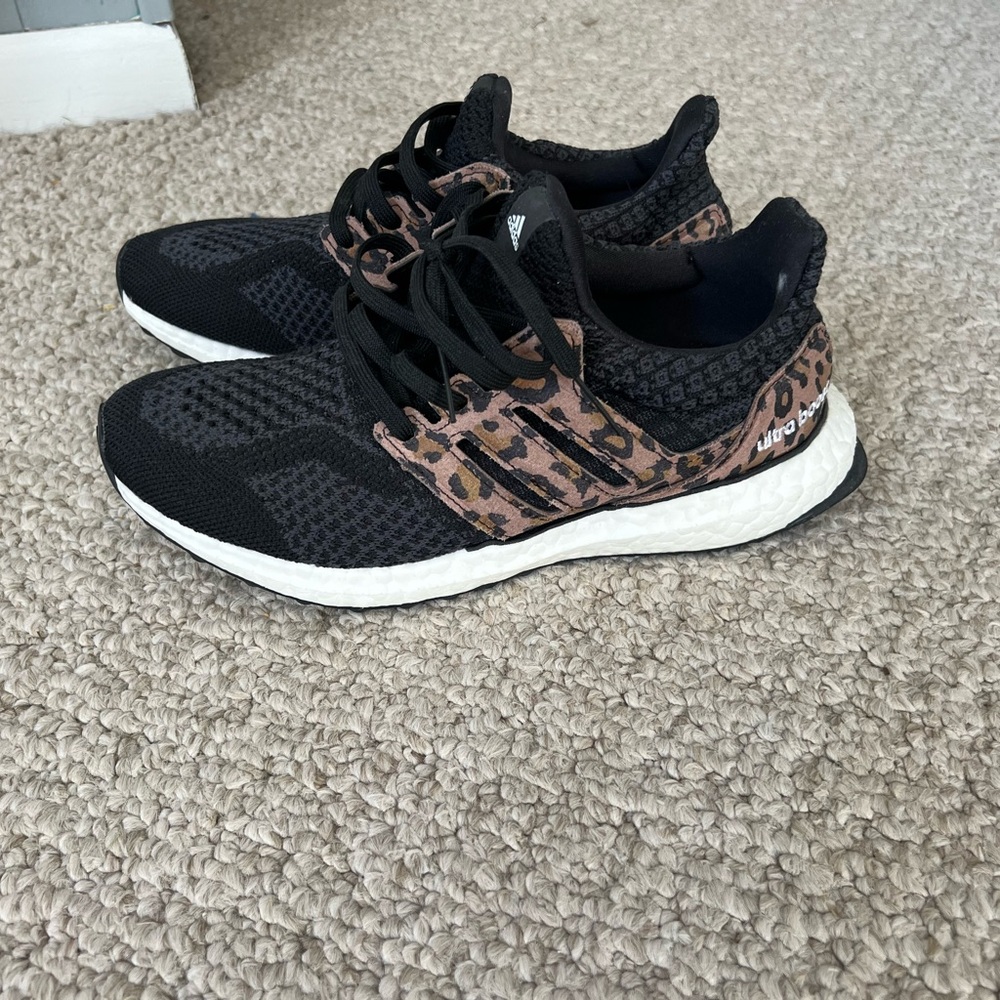 Adidas ultra boost tennis shoes